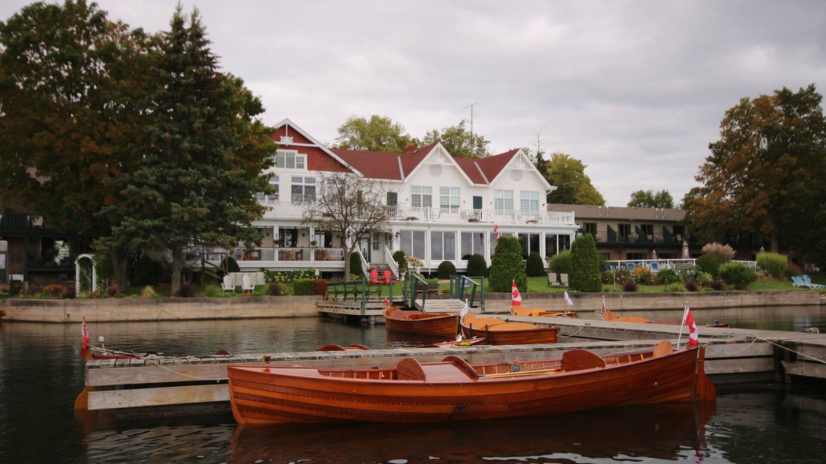 Lansdowne Hotel | The Glen House Resort