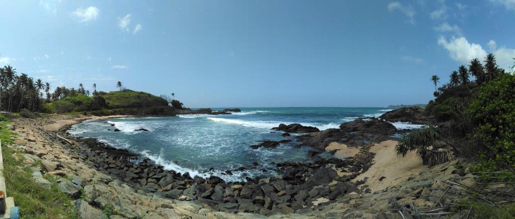 Dickwella House | THALALLA OCEAN VIEW