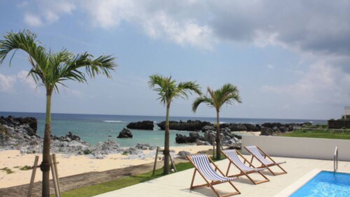 Ritcho House | Thalassa Beach and Pool Villa