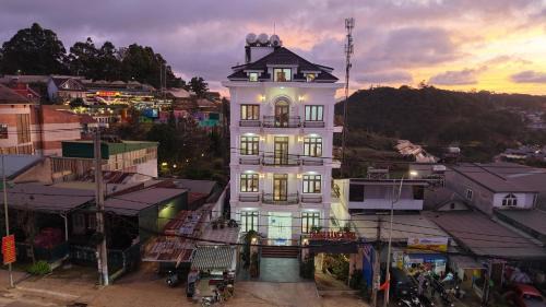 Phuong 10 Hotel | Thanh Hang Hotel Dalat