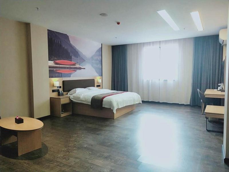 Kaiping Hotel | Thank Inn Chain Hotel Jiangmen Kaiping Shuikou Passenger Transport Station