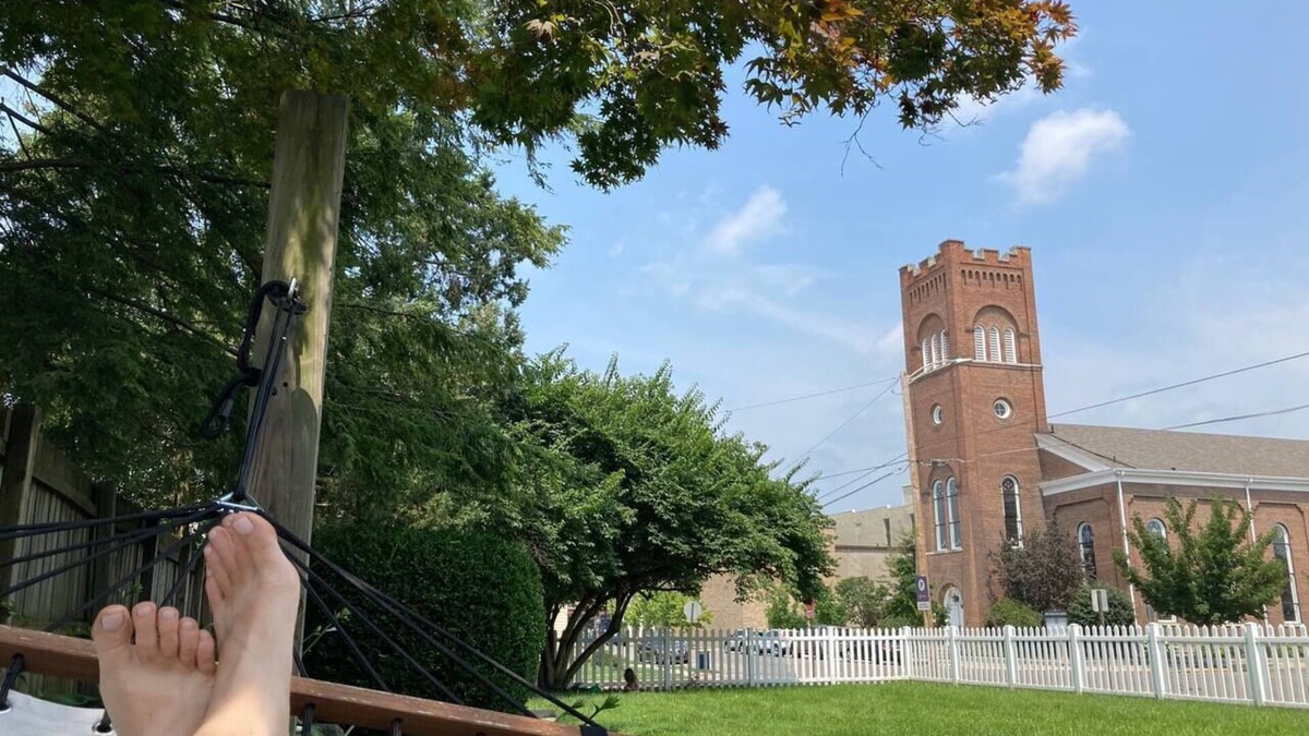 Troy House | That Corner Lot-Charming Downtown Home w/Side Yard