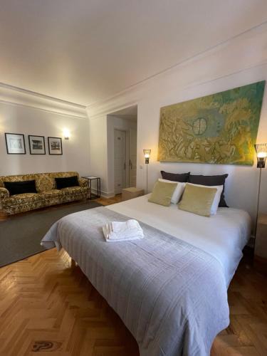 Sao Joao de Deus House | That Place For U - Suite Vintage