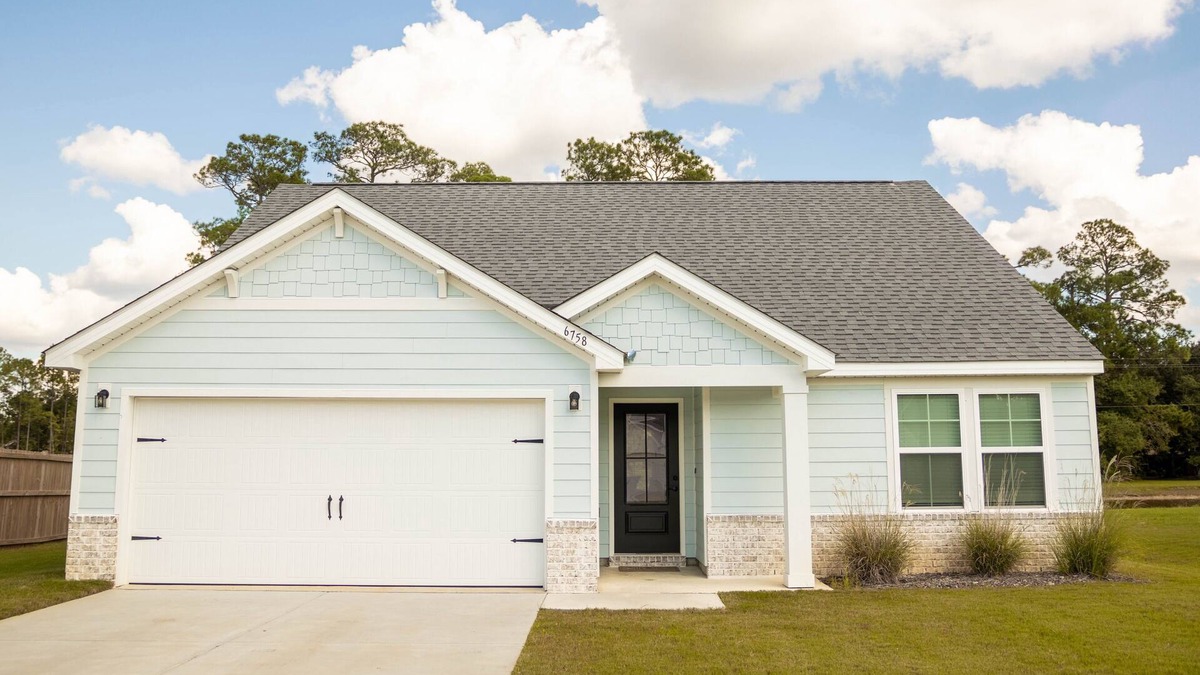 Gulf Hills House | The 15th Fairway Cottage - water view close to beach & downtown Ocean Springs!