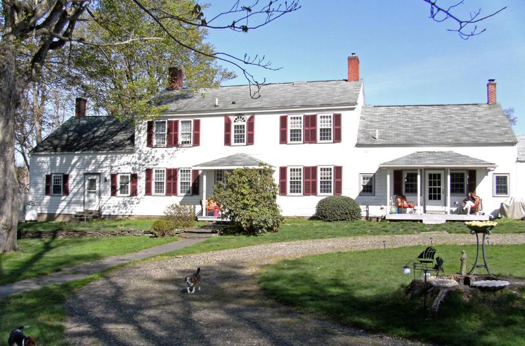 Greene Bed & Breakfast | The 1810 Juliand House Bed & Breakfast