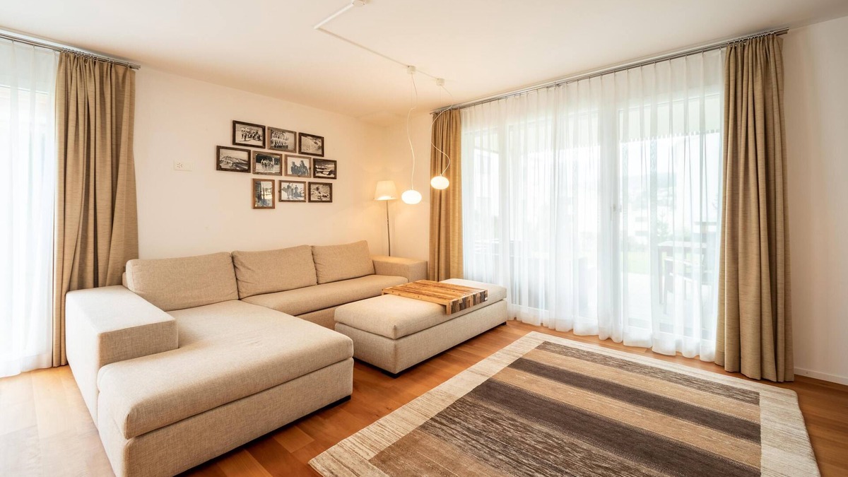 Flims Apartment | The 3.5 room apartment Casa Aleca with very good location and wonderful garden.