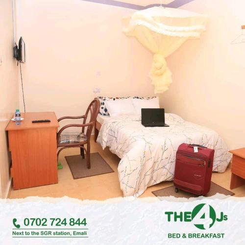 Emali Bed & Breakfast | The 4 JS Bed and Breakfast Emali