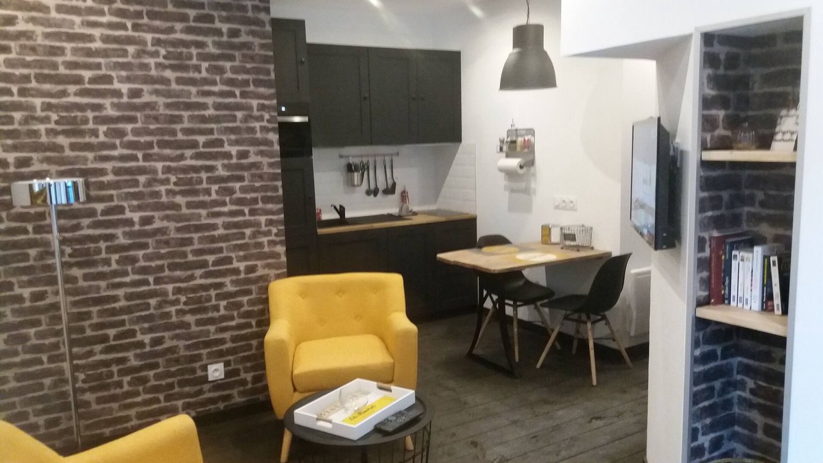 Nord - Gare Apartment | The 7 Le Mans workshops