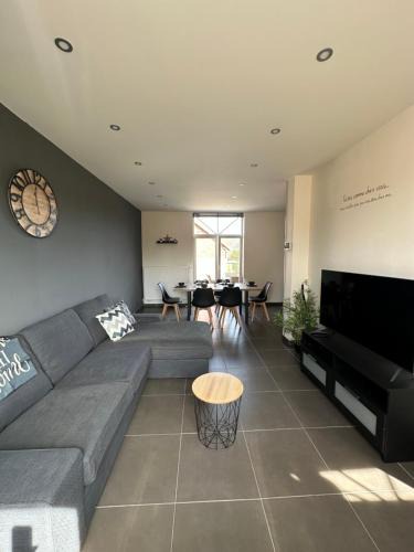 Comines-Warneton House | The 75 renovated work or holiday home
