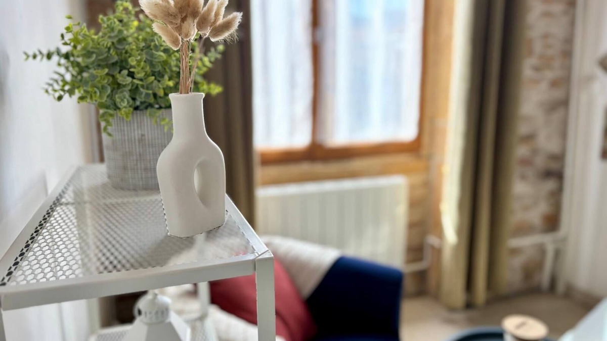 Vaise Apartment | The 9th Spot - Lyon Valmy Wifi & Access to Vieux Lyon