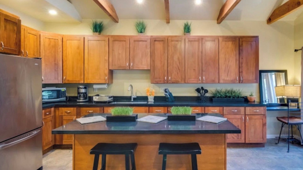 Los Gatos House | The Abode in Downtown Los Gatos