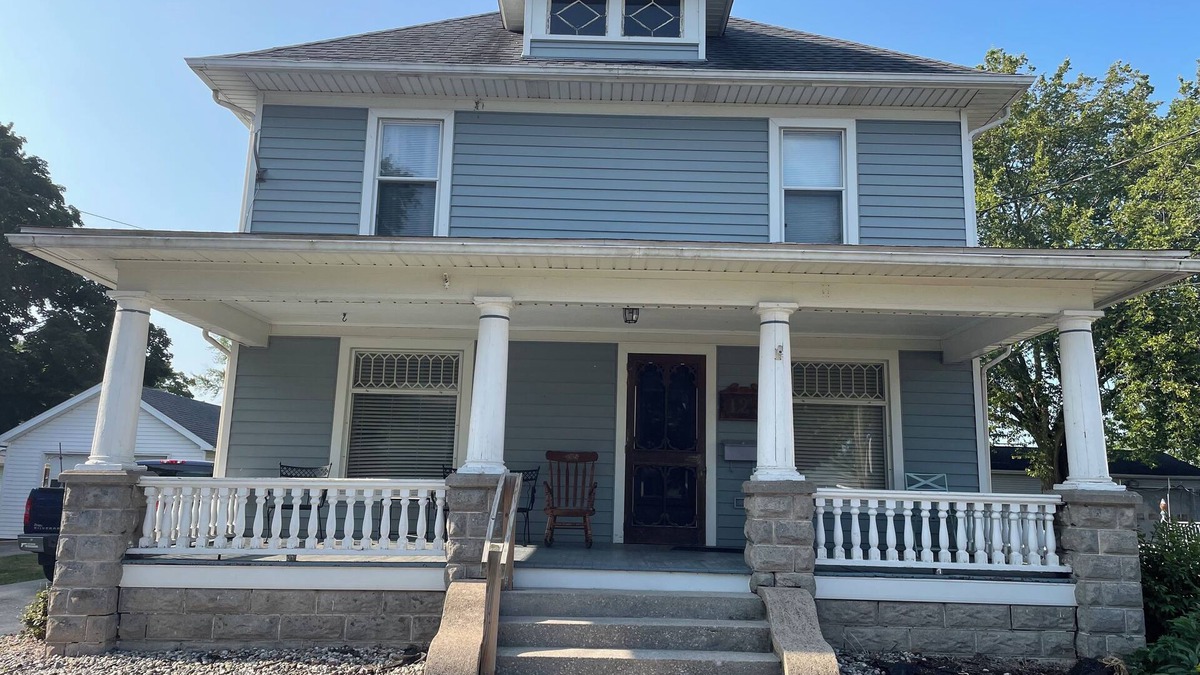 Oak Harbor House | The Adolphus - 4 Bedroom, 2 Baths. Sleeps 8 comfortably!