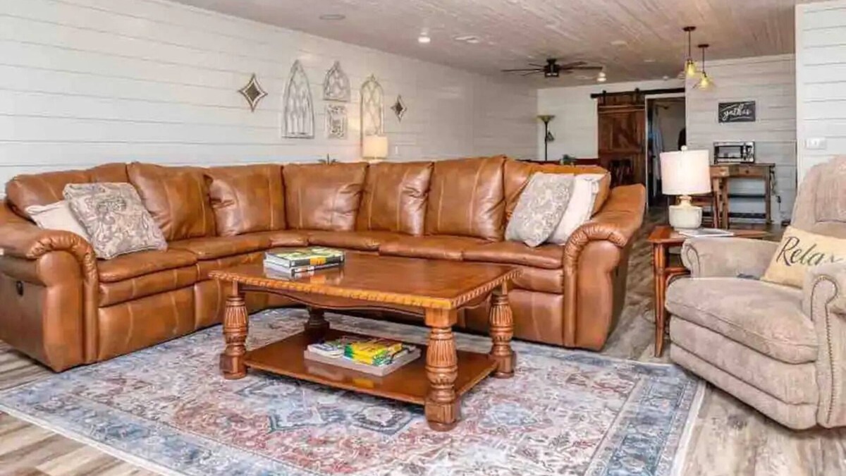 Centerville House | The Aerie at Horseshoe Bend Farm
