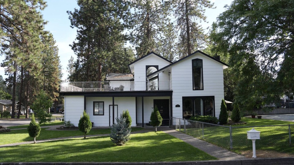 Post Falls House | The Affordable Family Fun House
