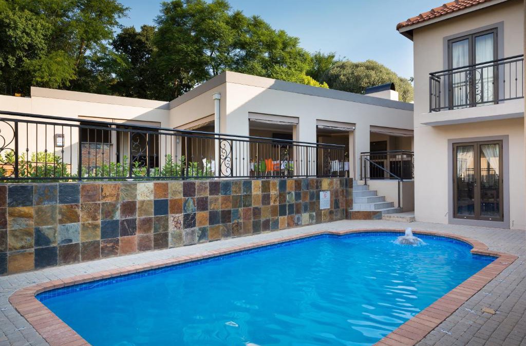 Garsfontein House | The African Penguin Guesthouse