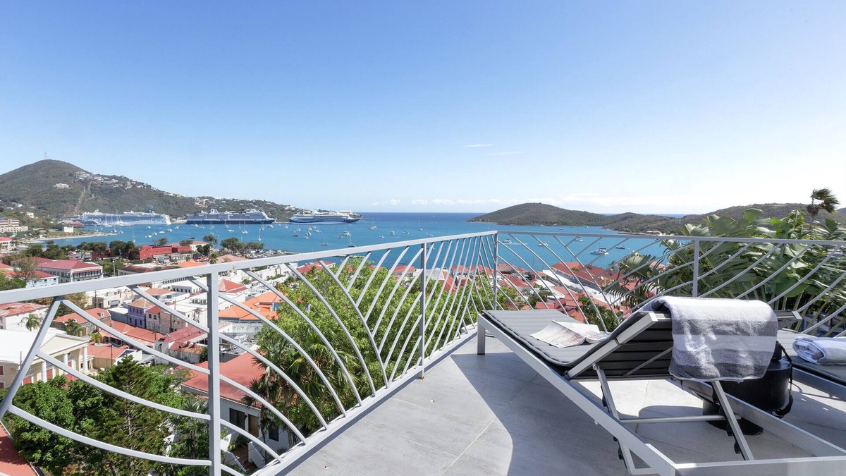 Estate Queens Quarter Villa | The Ampersand Sky Villa: Iconic, Artful Luxury