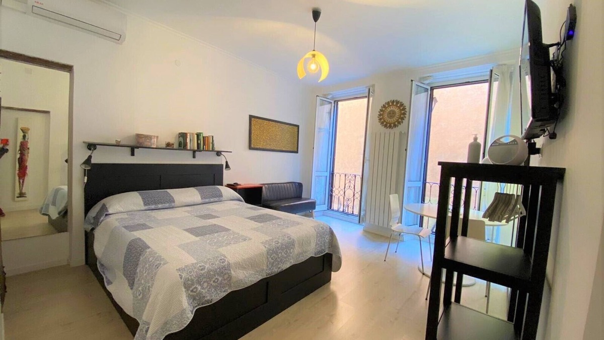 Trastevere Apartment | The Ancient Door of Trastevere