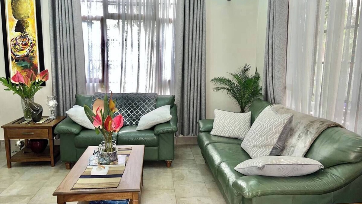 Arusha House | The Angelique Oasis Arusha in Maji ya Chai