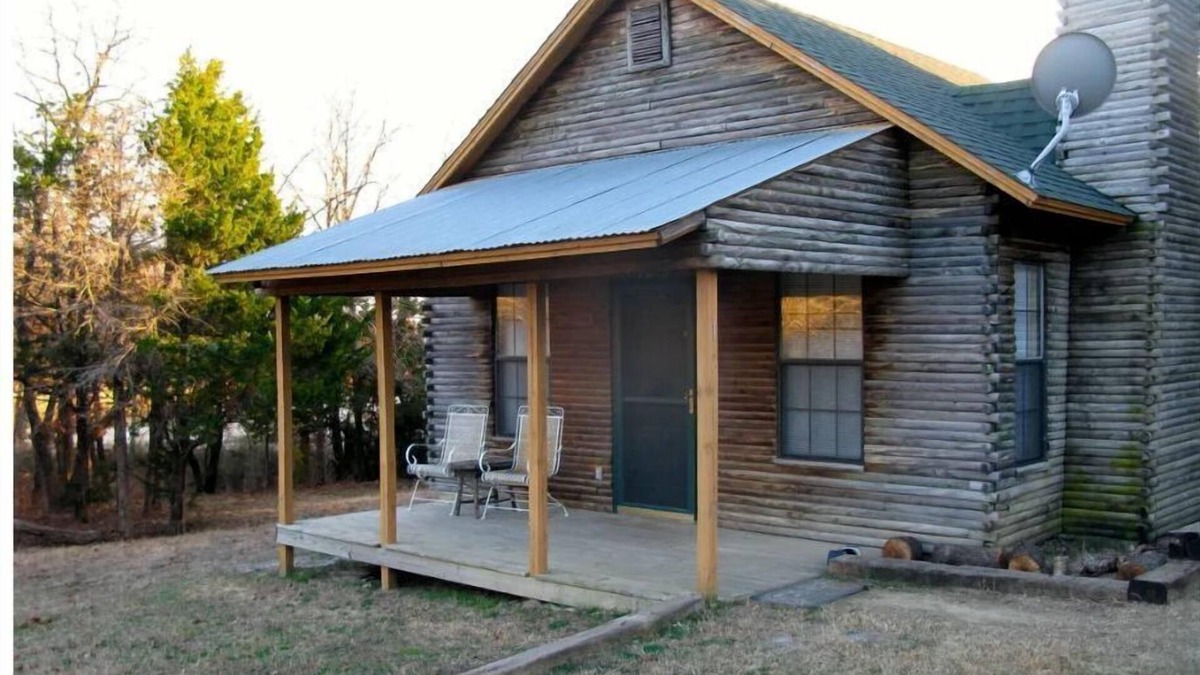 Sulphur Cabin | The Angler Cabin