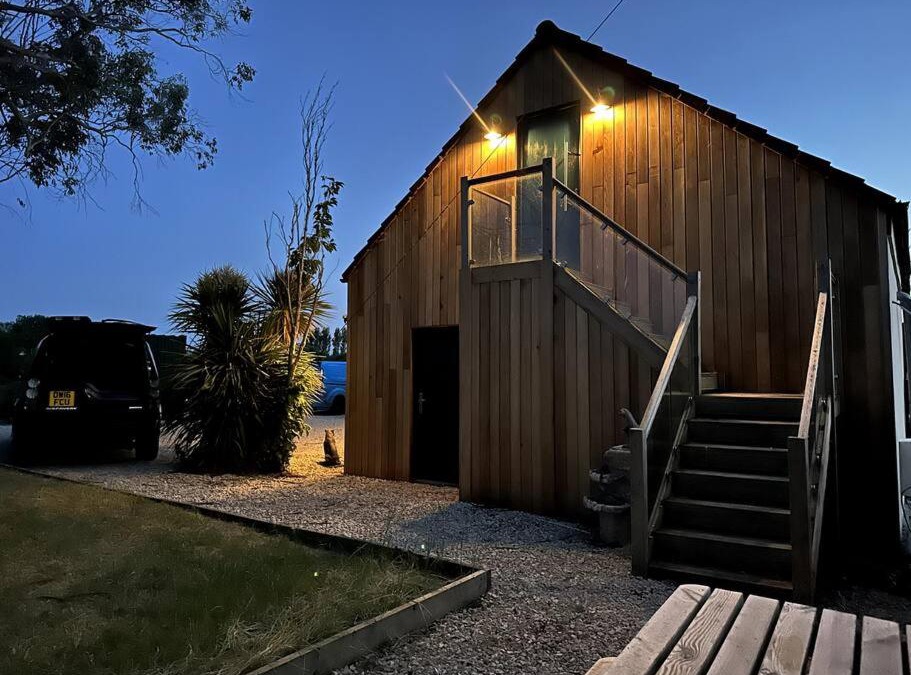 Street Apartment | The Annex Glastonbury Tor View