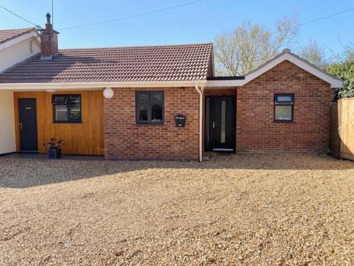 Dereham Apartment | The Annexe Hillside
