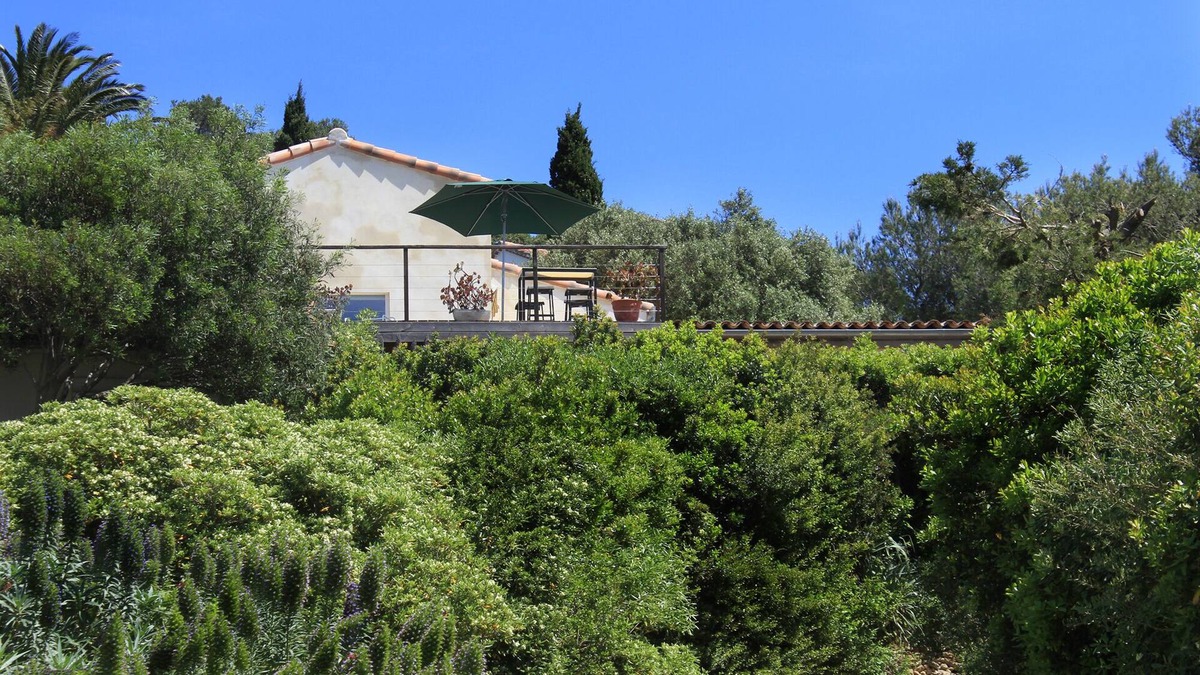 Ile du Levant House | The Ant Studio "Pin"