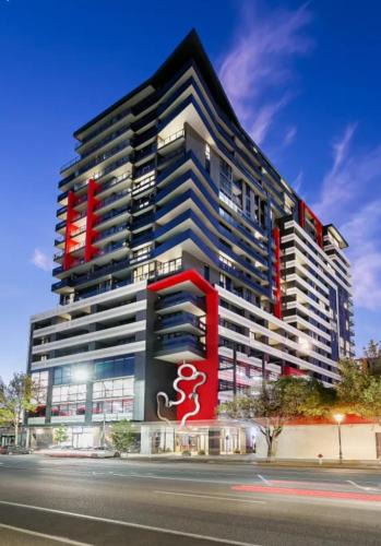 Adelaide Central Business District Apartment | The Apartment Complex