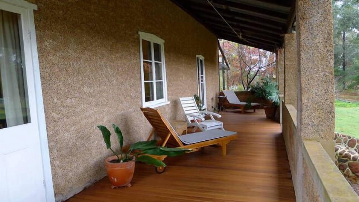 Bridgetown House | The Apple - Heritage Home on 8 Acres