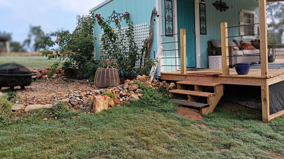 Killen Cottage | The Aquarius · Gorgeous luxury waterfront tiny home on the bluffs