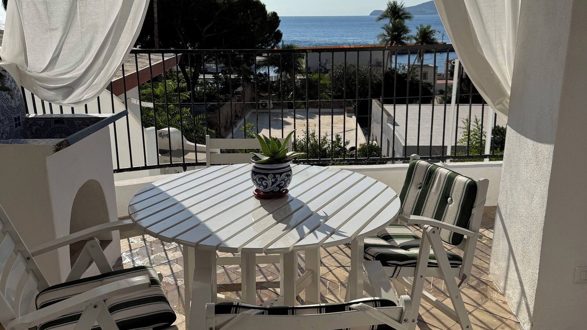 Santa Marina Salina Apartment | The Arcade on the sea