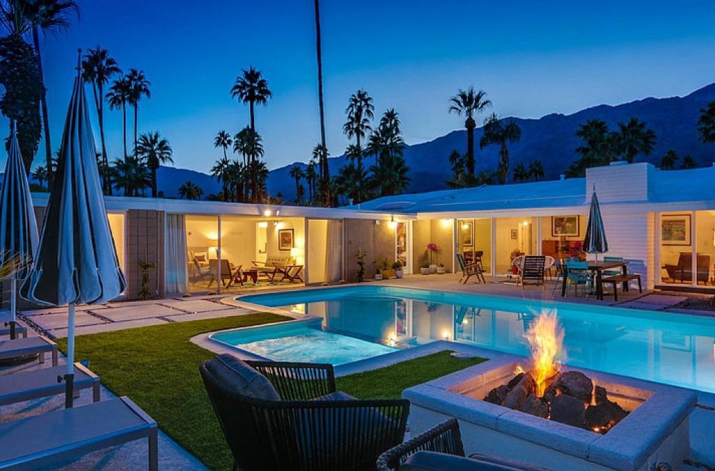 Twin Palms House | The Arrow of Twin Palms - Midcentury Alexander Permit# 3505