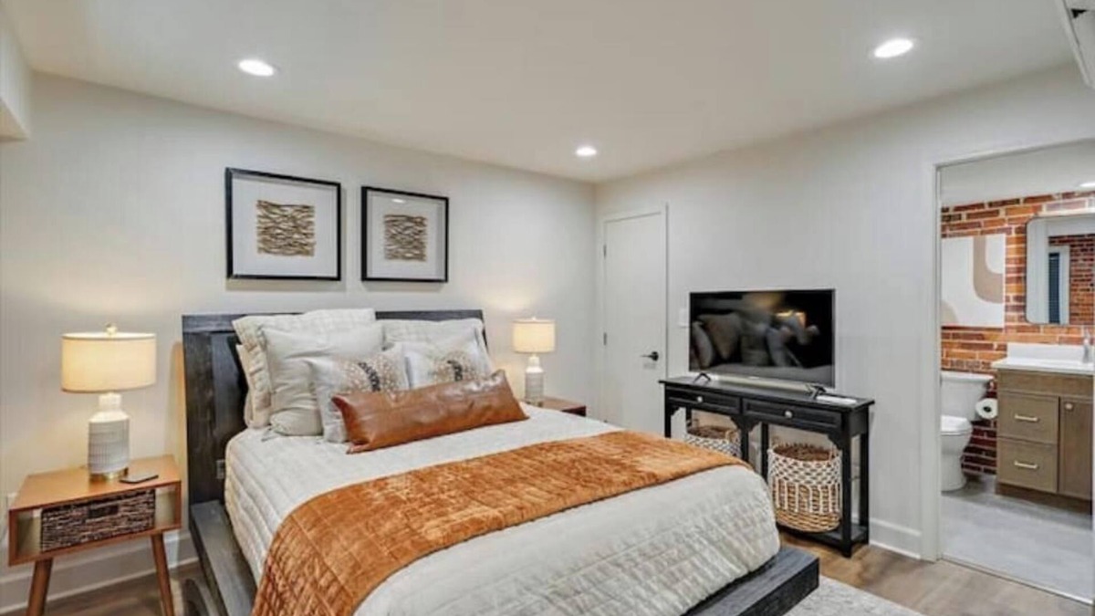 Downtown Jackson Apartment | The ArtHaus Lofts - Downtown Jackson