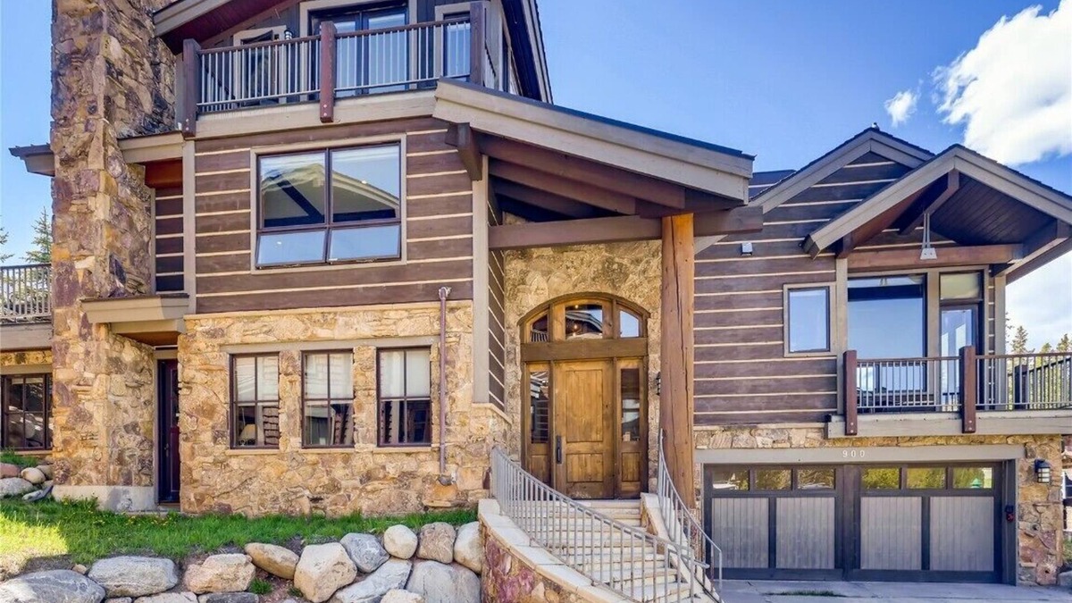Copper Mountain Cabin | The Artisan Lodge β· Ski In/Out π± Gated β¨οΈ Rooftop Spa $0 Cleaning & Pet Fee