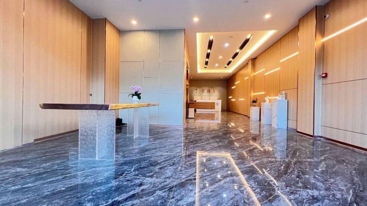 Zhuhai Hotel | The Artist Hotel Sanzao Chinatown Market