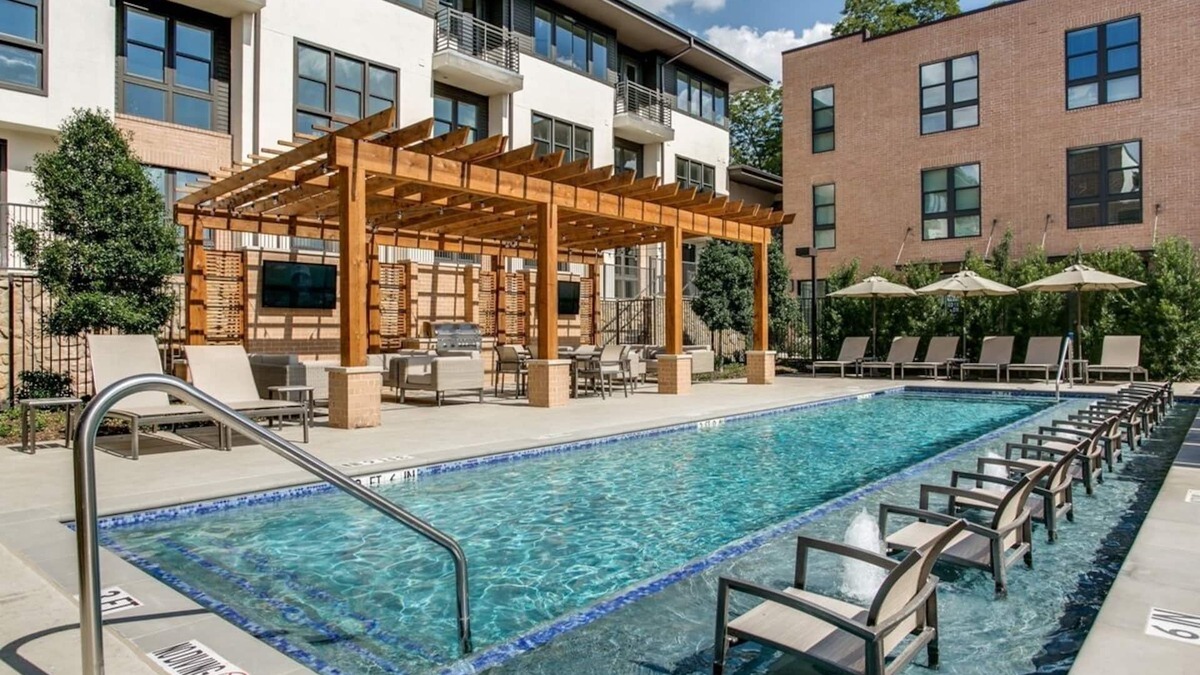 Cityplace Apartment | The Artistic Luxe Apartment in Uptown Dallas