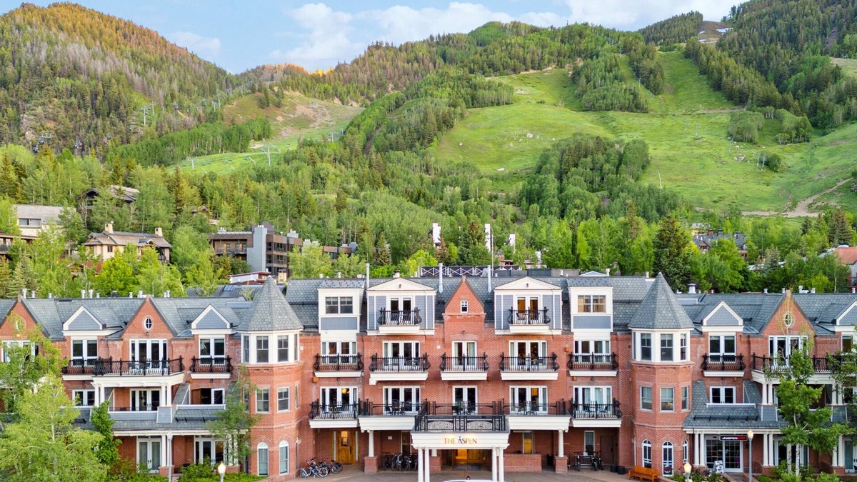 Downtown Condo | The Aspen Mountain Residences Luxury 1 Bedroom Mountainside