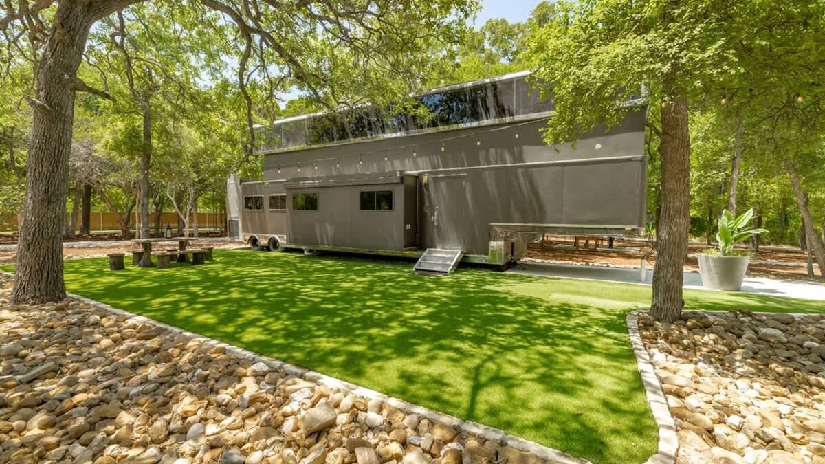 Austin Villa | The Aspen Unit in Austin