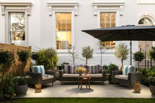 Montpellier Apartment | The Atelier A Stylish Cheltenham Hideaway for 4