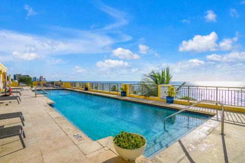 Central Beach Resort | The Atlantic Hotel & Spa