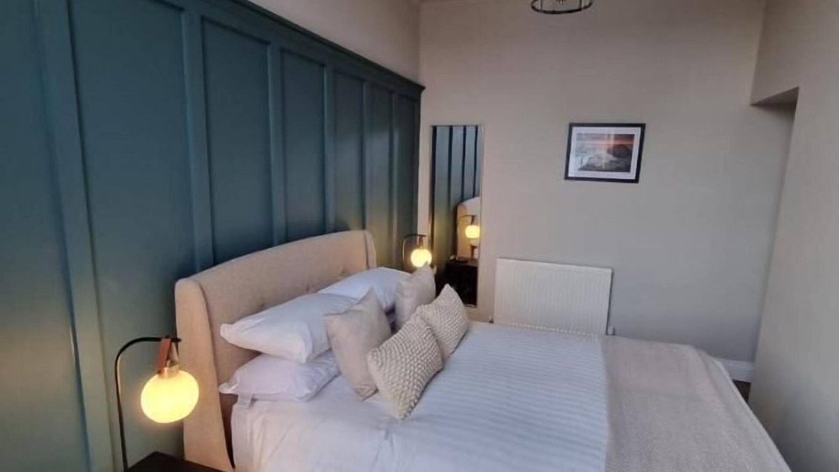 Belfast City Centre Apartment | The Auction House - One Bedroom Apartment