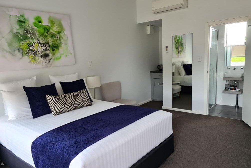 Naracoorte Hotel | The Avenue Inn