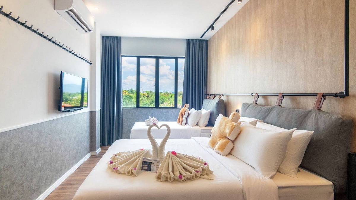 Kampung Simpah Hotel | The Bagan Suite