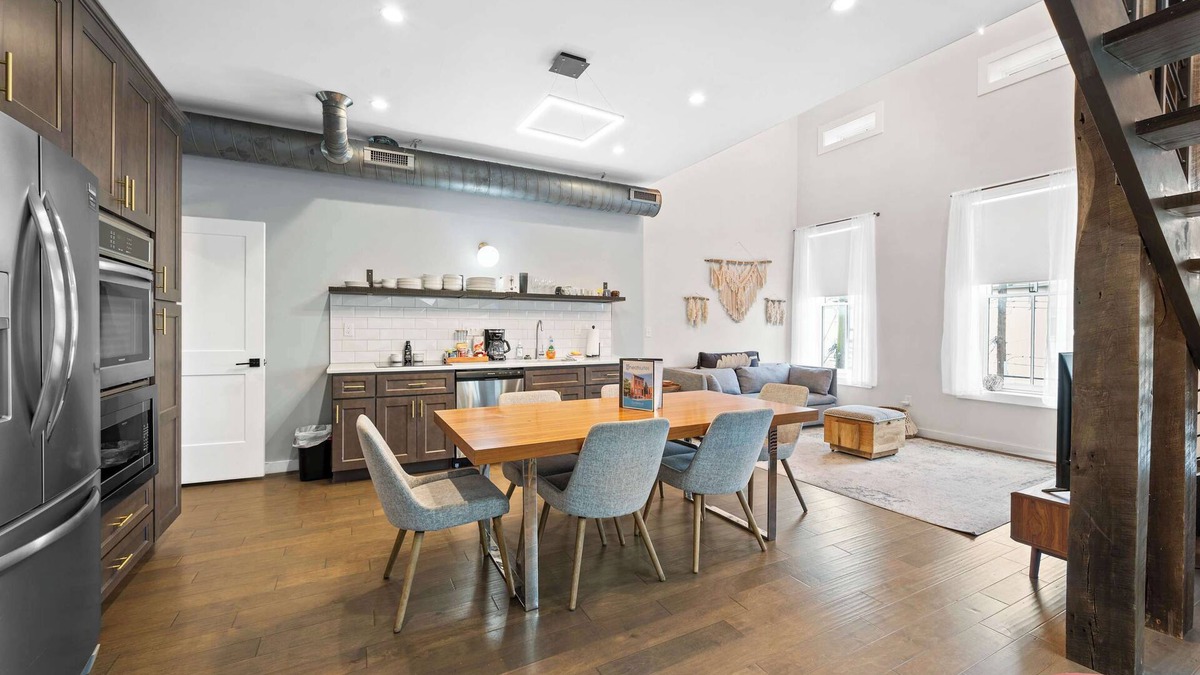 Licking Riverside Apartment | The Baldwin Flats by Neat Suites
