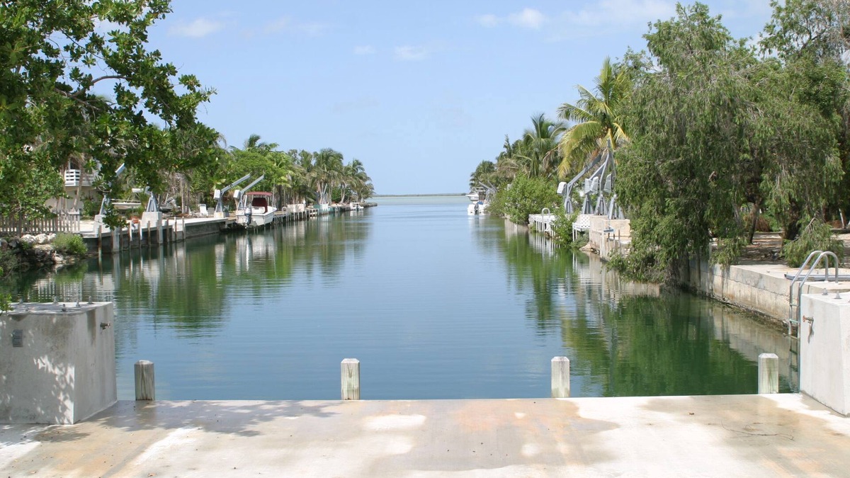 Sugarloaf Shores House | The Banana Cabana, Canal Front Home Sugarloaf Key