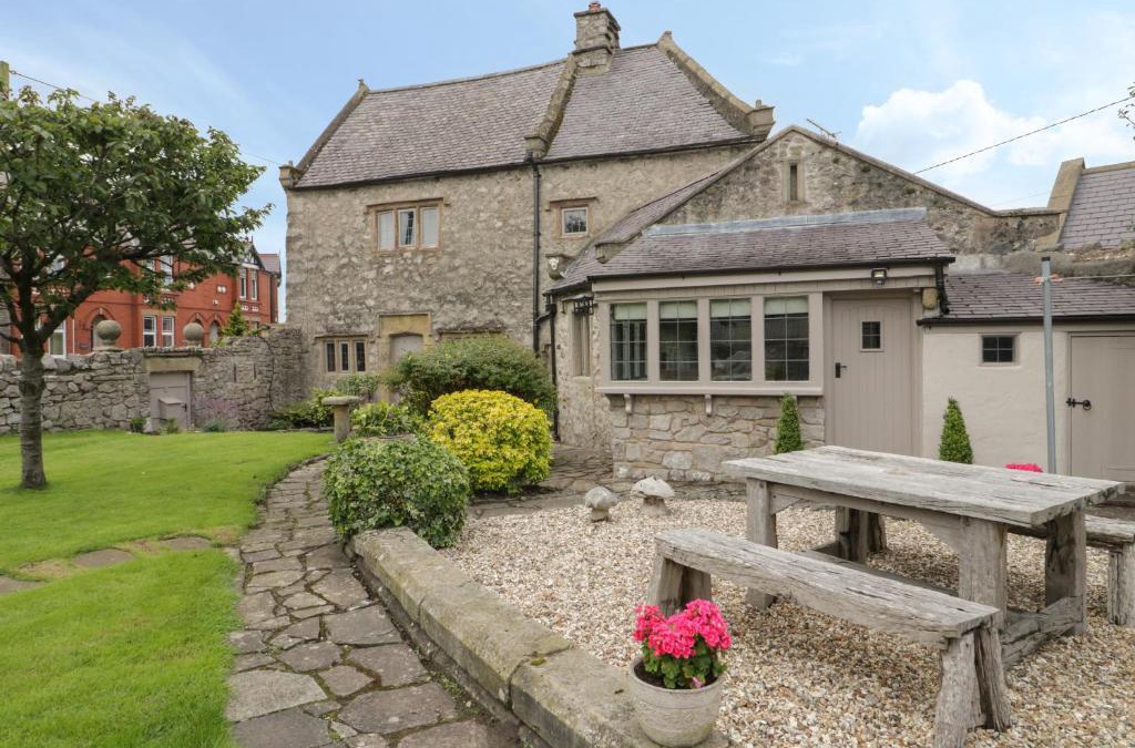 Rhuddlan House | The Banquet House