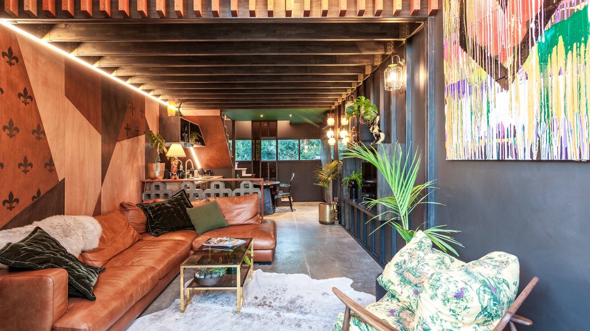 Bowentown House | The Barn, designers dream, romantic beach hideaway