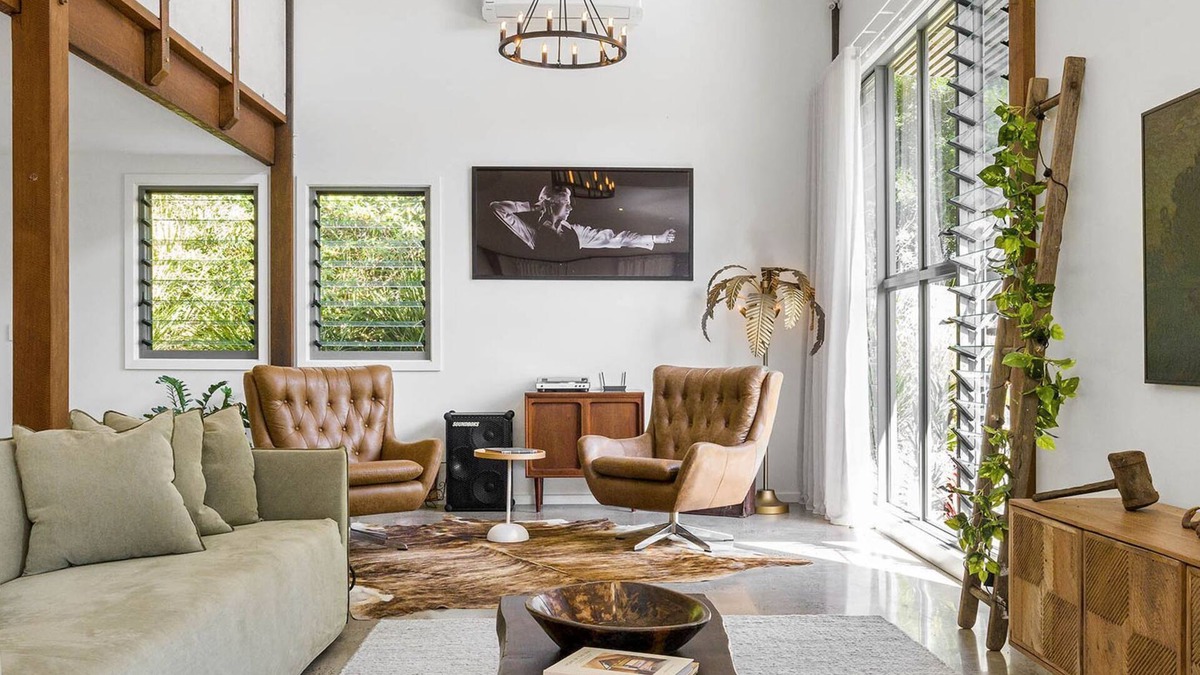 Coorabell House | The Barn Door - luxury hinterland couples escape