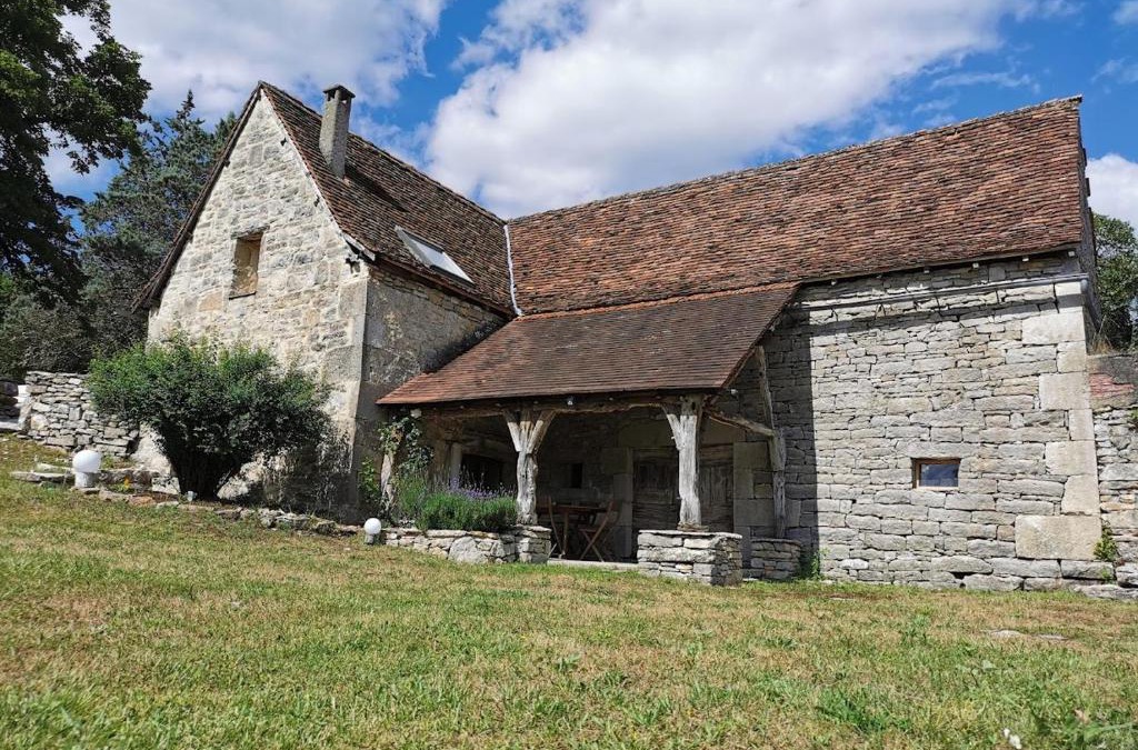 Carayac House | THE BARN, MAISON, PISCINE PRIVATIVE, CALME, WIFI