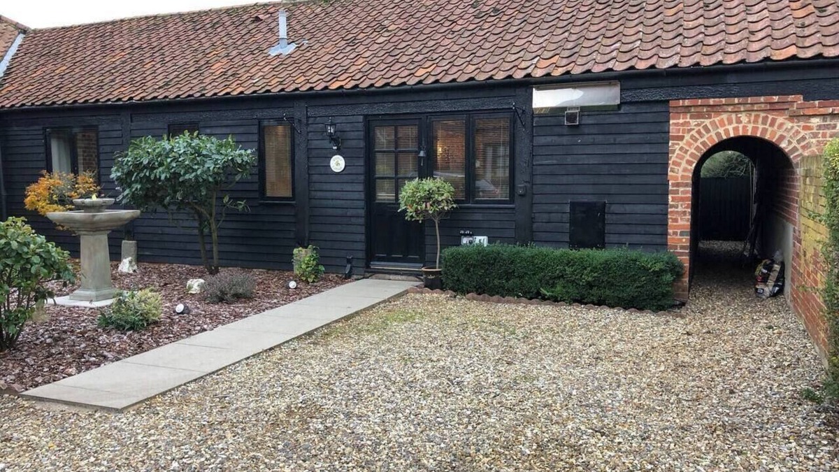 Irstead House | The Barn on the Broads