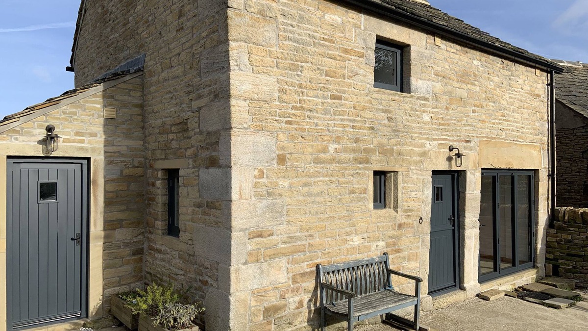Holmfirth Cottage | THE BARN, pet friendly, with a garden in Holme, Yorkshire